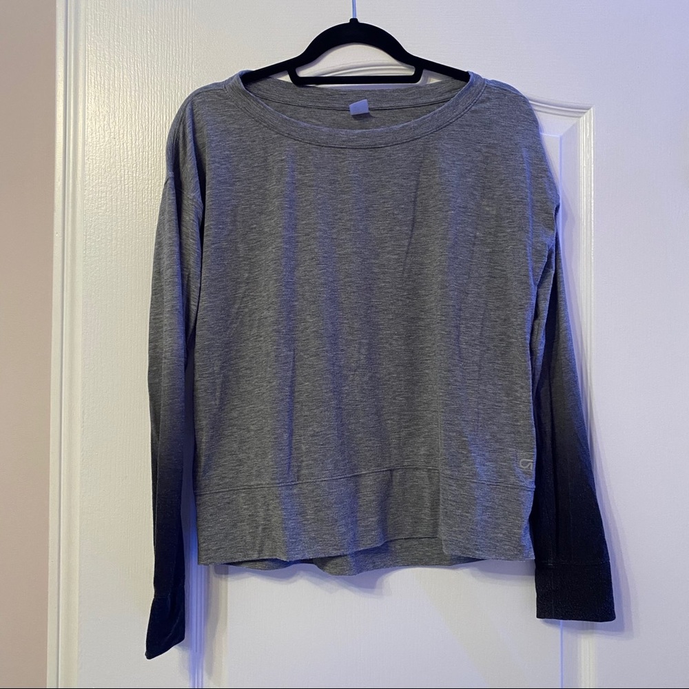 💕 • Gap-Fit Long Sleeve